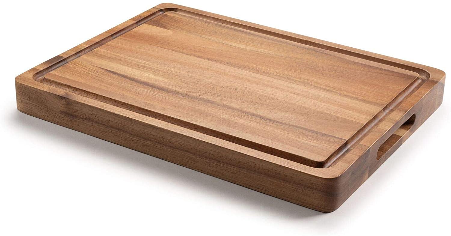 wooden kitchen chopboard